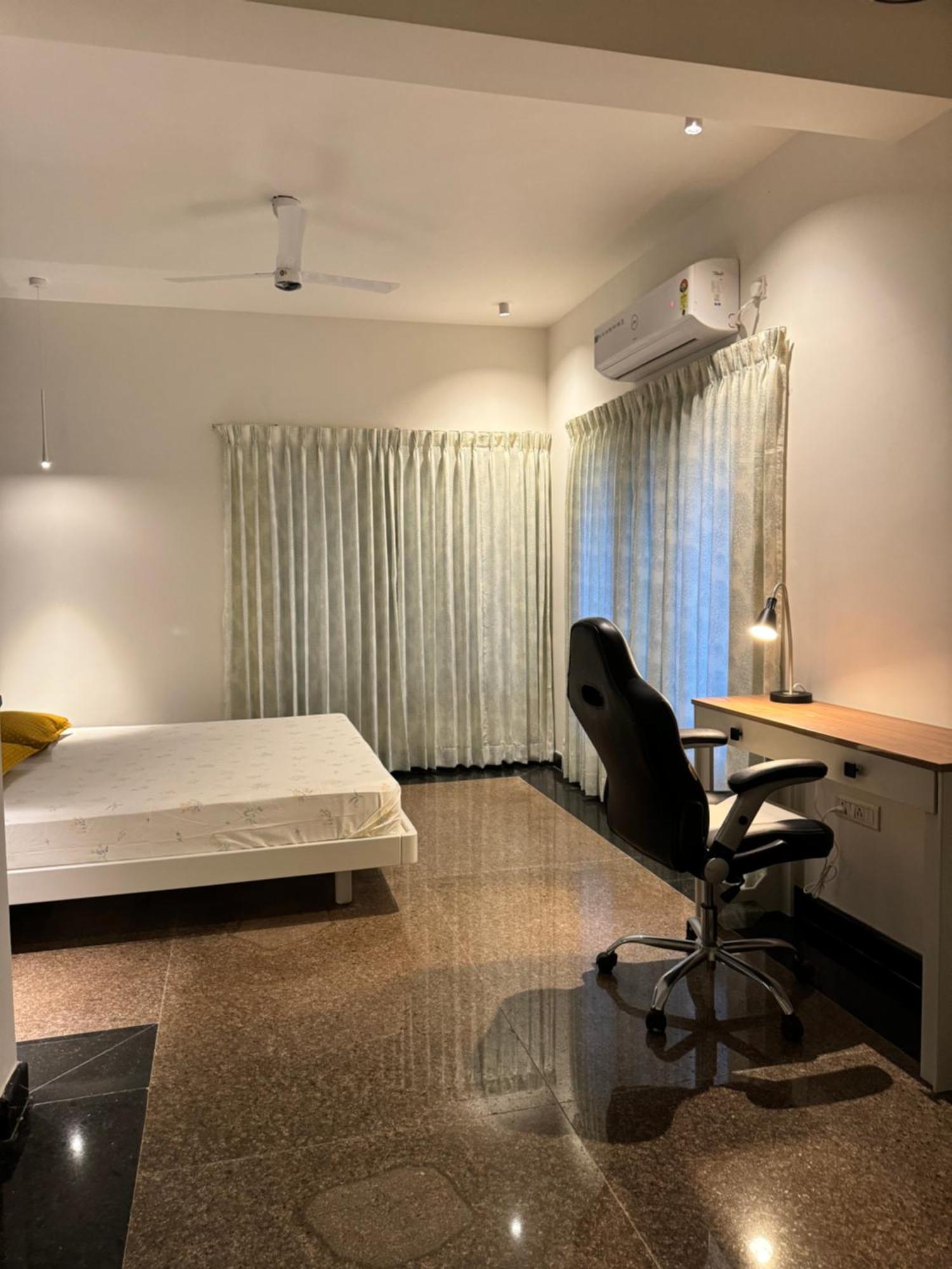 Appartement Idam Na Mama à Bangalore Extérieur photo